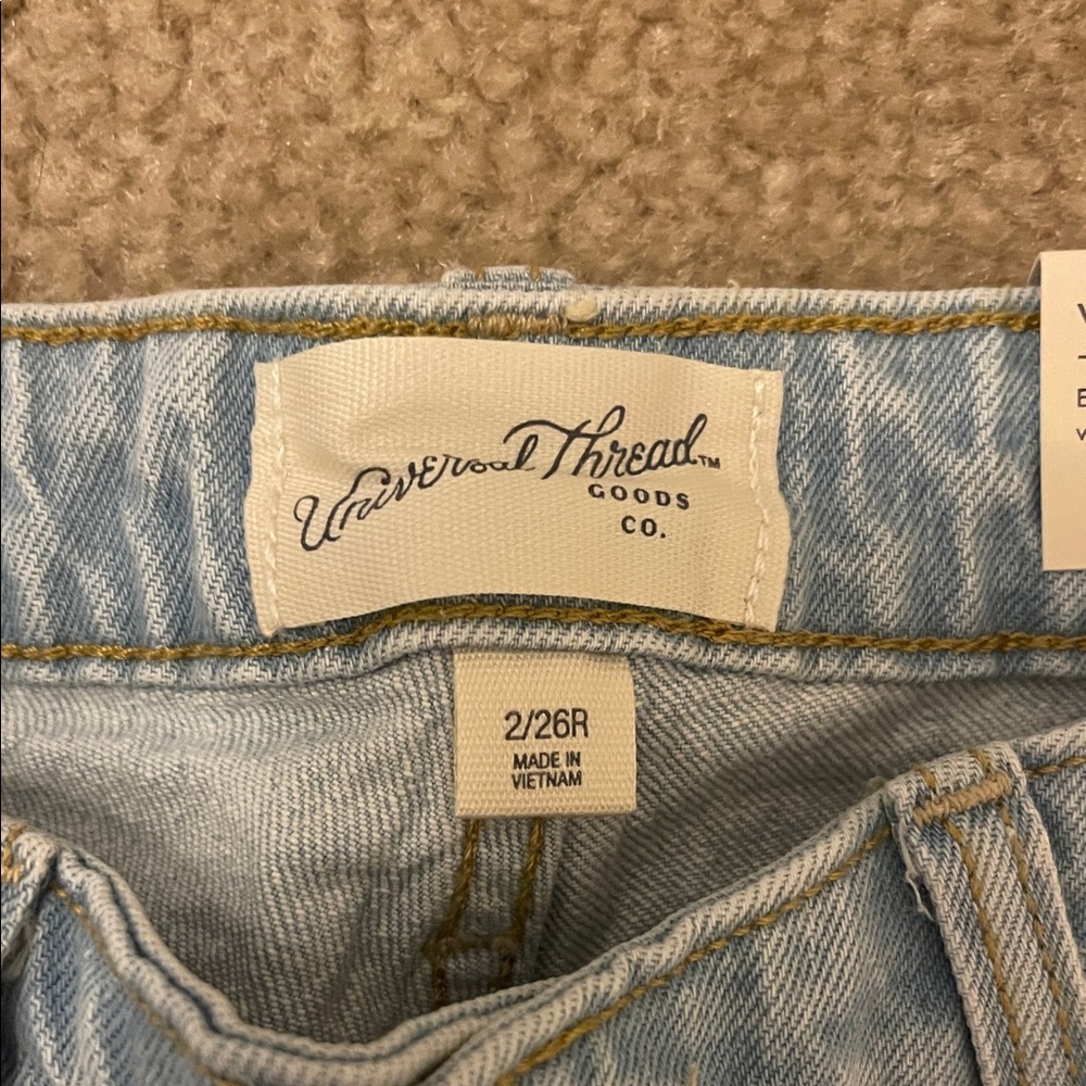 Universal Thread Light Blue High Rise Jeans - Picture 2 of 5